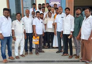  மாம்பழம் சின்னத்தை அழித்த தி.மு.க.,வினர் மீது புகார்
