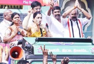  தன்னை அப்பா என கூறிக்கொள்ளும் ஸ்டாலின் ஆட்சியில் அனைத்தும் தப்பாகத்தான் நடக்கிறது * ராஜன் செல்லப்பாவை ஆதரித்து குஷ்பூ பிரசாரம்