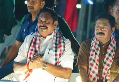 கர்நாடக துணை முதல்வரை பிரசாரத்துக்கு அழைத்தது துரோகம்: இபிஎஸ்