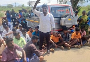  குன்றத்தில் பிரியாணி சமைத்த தி.மு.க., வேட்பாளருக்கு எதிர்ப்பு