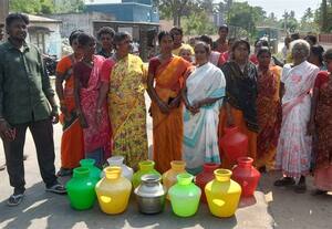  3 நாளாக குடிநீர் வினியோகம் பாதிப்பு ரெட்டிப்பாளையம் மக்கள் போராட்டம்