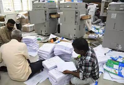 தமிழகம் முழுவதும் வாக்காளர்களுக்கு பூத் ஸ்லிப் வினியோகம் தொடக்கம்!