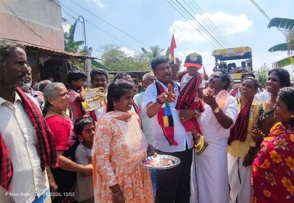  மக்கள் நல திட்டங்களை செயல்படுத்த உதயசூரியனுக்கு ஓட்டு போடுங்கள் தி.மு.க., வேட்பாளர் அன்னியூர் சிவா பிரசாரம்