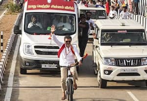 த.வெ.க., ஆட்சியில் லஞ்சம் இருக்காது; அரசு திட்டங்கள் வீடு தேடி வரும்: விஜய் பேச்சு