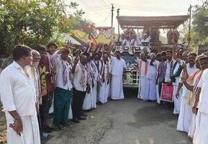  கீரப்பாளையம் மேற்கு ஒன்றிய கிராமங்களில் அ.தி.மு.க., அருண்மொழிதேவன் ஓட்டு சேகரிப்பு