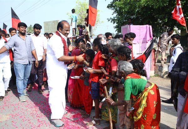 நான்கு வழி சாலை திட்டத்தால் திருக்கோவிலுார் பகுதி வளர்ச்சி வசந்தம்: கார்த்திகேயன் எம்.எல்.ஏ., பேச்சு