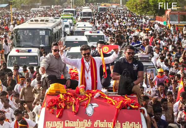 திருப்பூரில் இன்று விஜய் ரோடு ஷோ ; கடும் இழுபறிக்கு பின் போலீஸ் அனுமதி