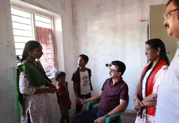 8,000 ரூபாய் கூப்பனில் என்ன வாங்கப் போகிறீர்கள்? அரசு திட்ட பயனாளிகளிடம் முதல்வர் ஸ்டாலின் கேள்வி
