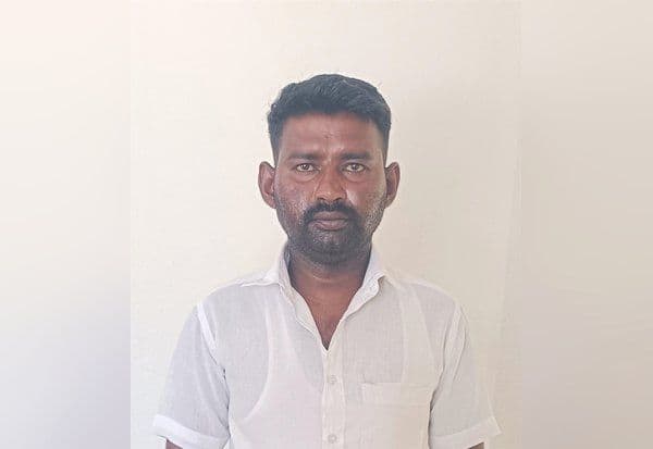  குறி சொல்வது போல் நடித்து மோசடி செய்தவர் கைது