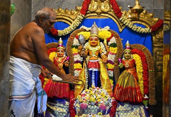  முத்துக்குமாரசுவாமி கோவிலில் ஏகதின லட்சார்ச்சனை​ விழா