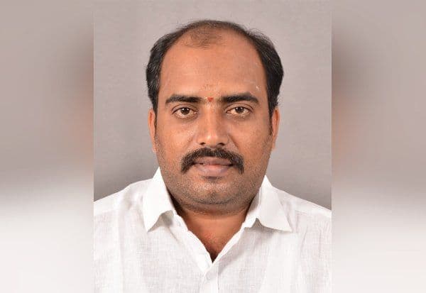 போலி ஆவணங்கள் மூலம் பத்திரப்பதிவு﻿ அதிகரிப்பு ;அவசியமாகுது துறை ரீதியான நடவடிக்கை