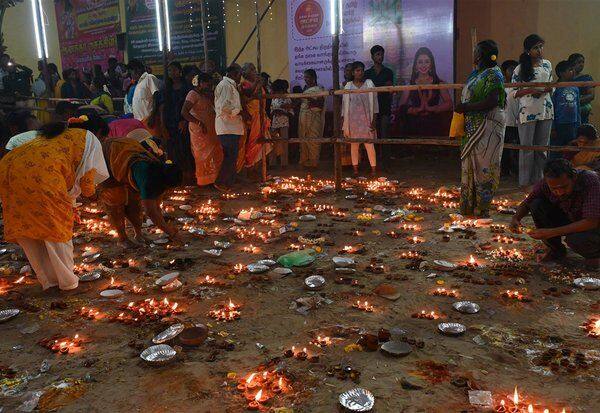  ஆஞ்சநேயர் கோவிலில் லட்சதீப விழா
