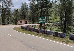  வழிகாட்டி பலகை சேதம் வாகன ஓட்டுனர்கள் தவிப்பு