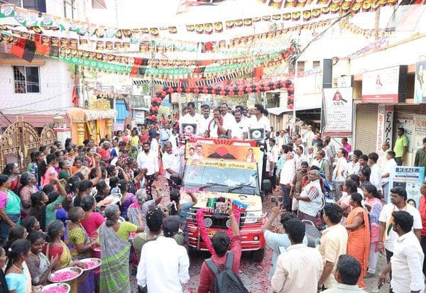  சோழிங்கநல்லுார் தொகுதி வளர்ச்சிக்காக 24 முறை சட்டசபையில் பேசியுள்ளேன்: தி.மு.க., வேட்பாளர் அரவிந்த் ரமேஷ் பெருமிதம்
