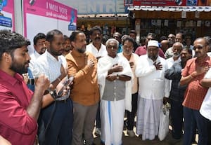  மார்க்கெட் வியாபாரிகளிடம் தேர்தல் விழிப்புணர்வு