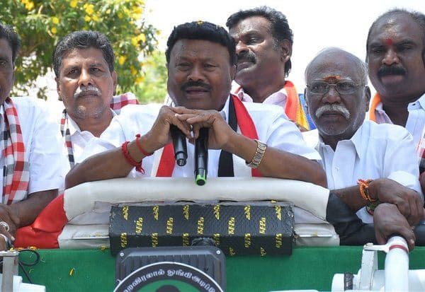 கஞ்சா,போதை பொருட்கள் கட்டுப்படுத்தப்படும்: திண்டுக்கல் பிரசாரத்தில் சீனிவாசன் உறுதி