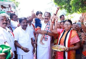  அ.தி.மு.க. ஆட்சி அமைந்ததும் ரூ.10 ஆயிரம் உதவித்தொகை வேட்பாளர் ஆனந்தன் உறுதி