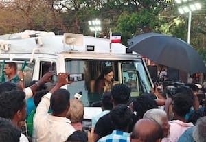  ஜெ., போல் ஆட்சி நடத்த கட்சி ஆரம்பித்துள்ளேன் உளுந்துார்பேட்டையில் சசிகலா பேச்சு