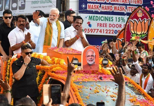  நாகர்கோவிலில் பிரதமர் மோடி 'ரோடு ஷோ'
