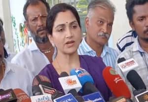 தடை செய்யப்பட்ட பிளாஸ்டிக் லைட்டரை முதல்வர் பயன்படுத்தியது ஏன்: குஷ்பு கேள்வி