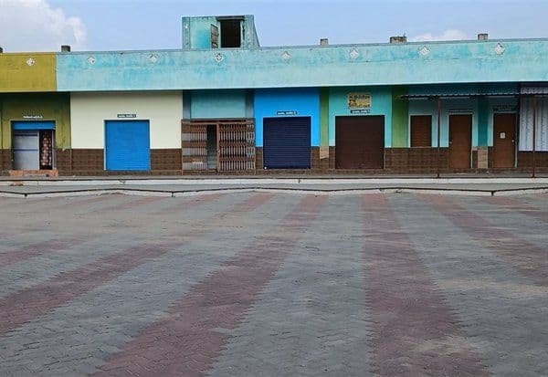  மீண்டும் முடங்கிய திருத்தங்கல் பஸ் ஸ்டாண்ட் முழுமையாக செயல்பட மக்கள் எதிர்பார்ப்பு