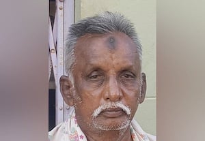  பகலில் பற்றாக்குறை; இரவில் துண்டிப்பு:  துாக்கம் தொலைத்த நாவினிபட்டி பொதுமக்கள்