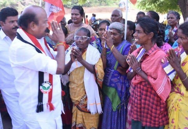  திருப்பரங்குன்றத்தில் வாகன காப்பகம், கைத்தறிக் கூடம் : அ.தி.மு.க., வேட்பாளர் ராஜன் செல்லப்பா வாக்குறுதி