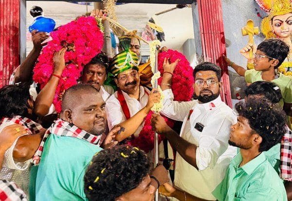  தி.மு.க., ஆட்சியில் ராக்கெட் வேகத்தில் விலைவாசி உயர்வு; மதுரை வடக்கு அ.தி.மு.க., வேட்பாளர் டாக்டர் சரவணன் பிரசாரம்