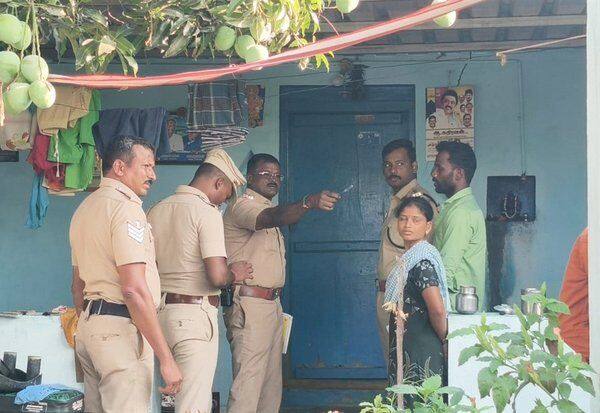  வீட்டின் மீது பெட்ரோல் குண்டு வீச்சு; சங்கராபுரம் அருகே பரபரப்பு