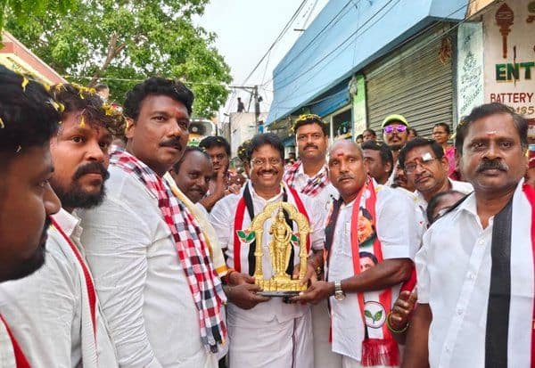  வாரத்தின் ஏழு நாட்களும் எம்.எல்.ஏ., ஆபீஸ் இயங்கும் :அ.தி.மு.க.,- கந்தன் உத்தரவாதம்
