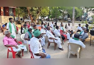  கீழ்கதிர்பூரில் விவசாயிகள் காத்திருப்பு போராட்டம்