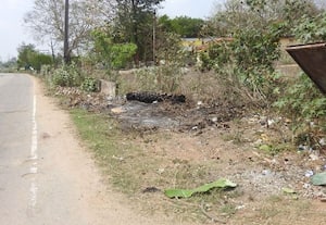  பூனிமாங்காடு ஆரம்ப சுகாதார நிலைய சுற்றுச்சுவர் சேதம்