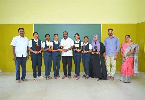  முத்துார் நவா இன்டர்நேஷனல் காங்கயம் தாலுகாவில் முதலிடம்