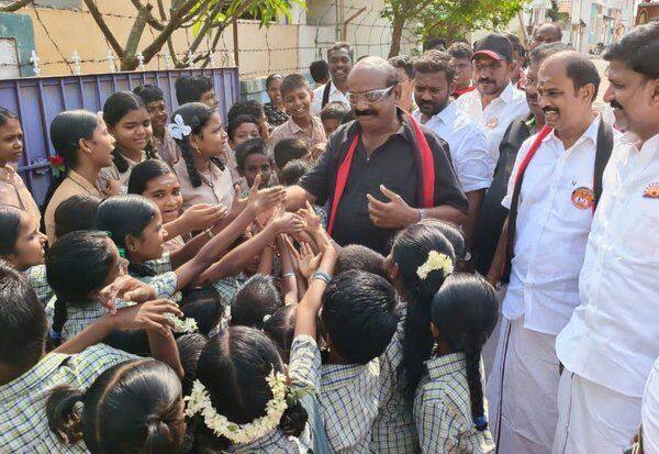  உங்களுக்கான முதல்வர் ஸ்டாலின் கோரிக்கைகளை நிறைவேற்றுவார்
