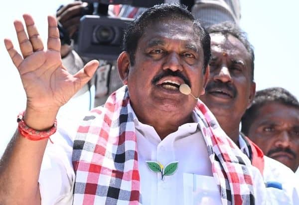  'டபுள்கேம்' ஆடுகிறார் ஸ்டாலின்: பழனிசாமி பிரசாரம்