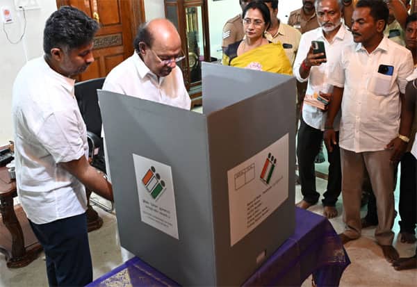அன்புமணி ஒரு பொய்யர்: சொல்கிறார் ராமதாஸ்
