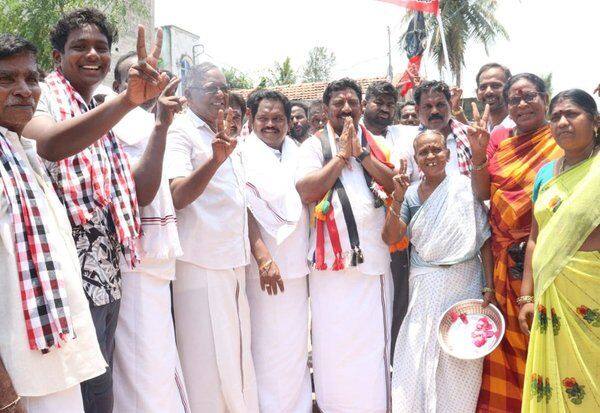 அரசு மருத்துவமனை, ஆரம்ப சுகாதார நிலையங்கள் தரம் உயர்த்தப்படும்: அ.தி.மு.க., வேட்பாளர் உறுதி
