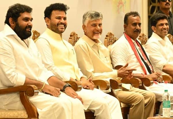  தி.மு.க., தோற்கணும்; தமிழகம் ஜெயிக்கணும்: ஆந்திர முதல்வர் புது கோஷம்