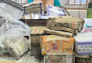  பல்வேறு இடங்களில் சோதனை; கோடிக்கணக்கில் சிக்கியது பணம்