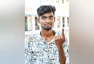  முதல் ஓட்டு; முதல் பெருமை: மதுரை இளம் வாக்காளர்கள் பரவசம்