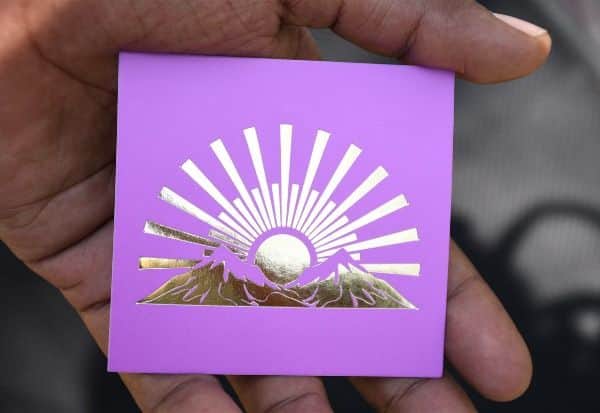 தங்க காசு வழங்க க்யூ ஆர் கோடு; கோவை வடக்கில் விநியோகம்