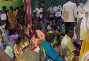  அ.தி.மு.க., நிர்வாகி மீது தாக்குதல்: காவல் நிலையம் முற்றுகை
