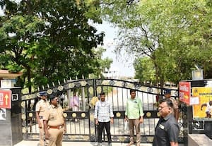  கவுன்ட் டவுன் ஸ்டார்ட்! ஓட்டு எண்ணிக்கைக்கு இப்போதிருந்தே ஆயத்தம்