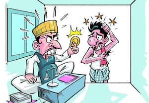  தரமற்ற தங்கக்காசு கொடுத்து கரூரில் கட்சிகள் ஏமாற்றியதா?