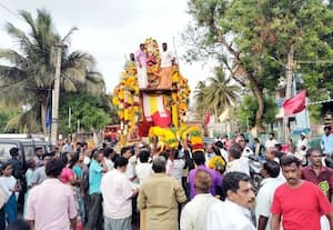  கூத்தாண்டவர் கோவிலில் அரவான் தேரோட்டம்