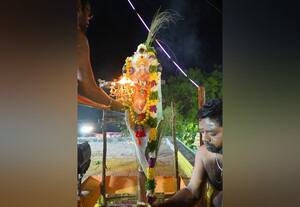  ஆயிரங்கண் மாரியம்மன் கோயில் பங்குனி பொங்கல் கொடியேற்றம்
