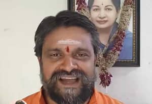  கட்சி சொத்துக்கள் மீது எல்லோருக்கும் ஆசை: ஜெயலலிதாவின் உதவியாளர் பூங்குன்றன் குமுறல்