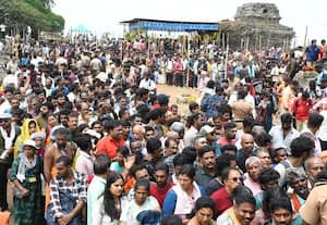  கண்ணகி கோயில் சித்ரா பவுர்ணமி விழா தமிழக, கேரள பக்தர்கள் ஏராளமானோர் பங்கேற்பு - பளியன்குடி பாதையில் அதிகம் நடந்து சென்றனர்