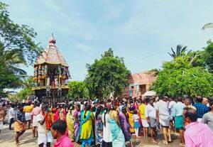  பட்டாபிஷேக ராமருக்கு சைத்ரோத்ஸவ தேரோட்டம் ஹரே ராமா கோஷம் முழங்கினர்