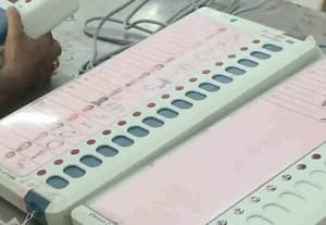 62 மையங்களில் ஓட்டு எண்ணிக்கை; முன்னிலை நிலவரம் எப்போது வெளியாகும்: லேட்டஸ்ட் விவரம் இதோ! 